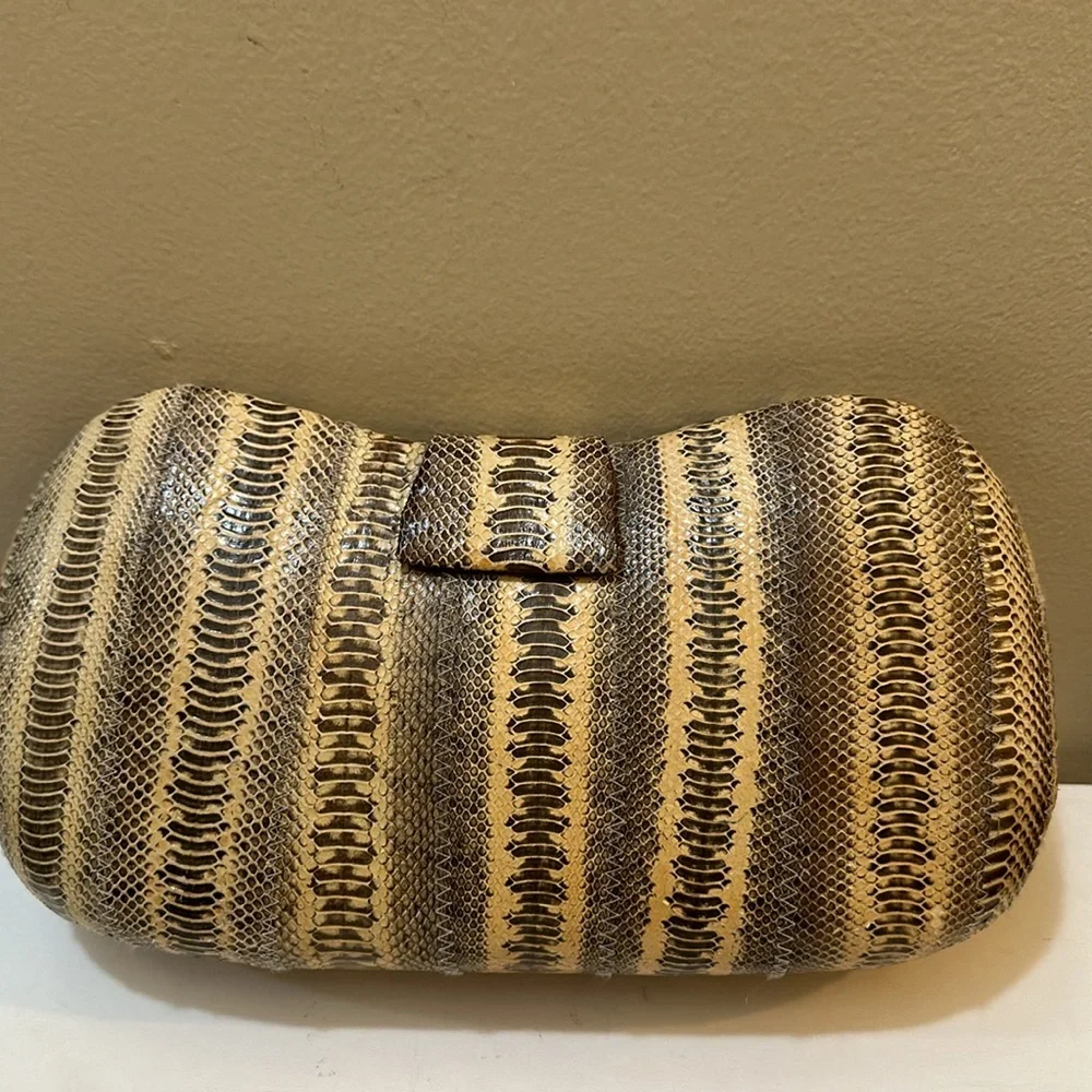 Vtg snakeskin clutch handbag - Picture 2 of 9